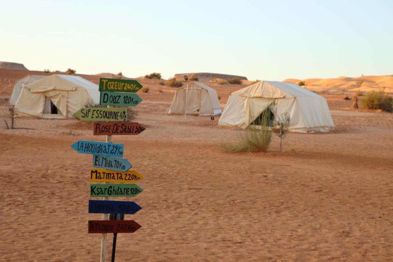 Camp Abdelmoula Hotel Douz Exterior photo