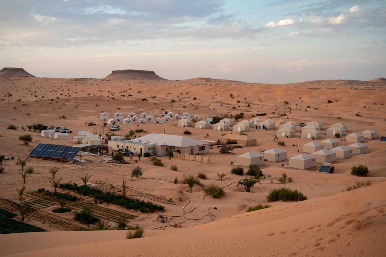 Camp Abdelmoula Hotel Douz Exterior photo